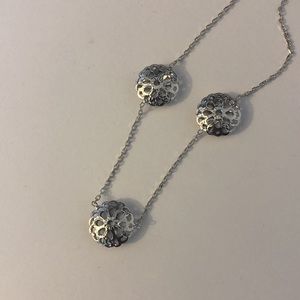 NWOT Silver Necklace
